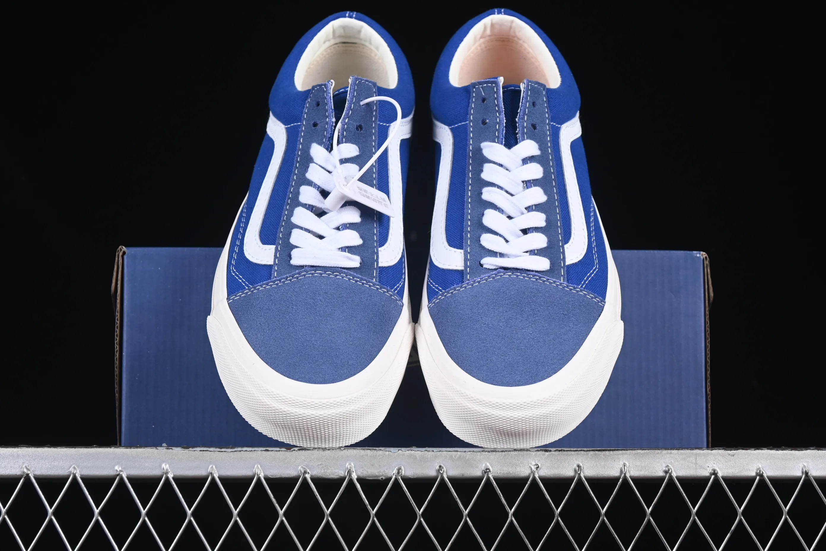 All categories Vans Vans series Vans Low Vans low top Vans Premium Old Skool 36 Vans official high-end retro casual sneakers VN000CQDDWR